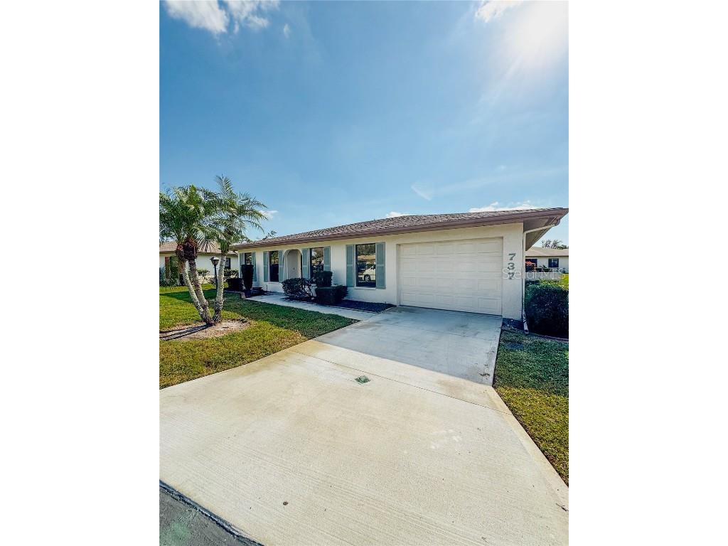 737 Vivienda West Boulevard #26 Venice FL 34293 S5139435 image2