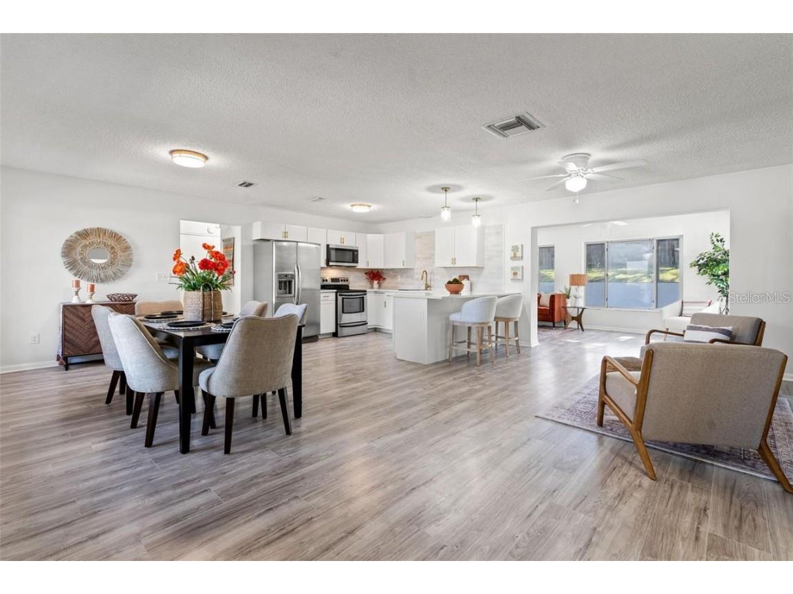 7370 Holiday Drive Spring Hill FL 34606 W7881310 image4