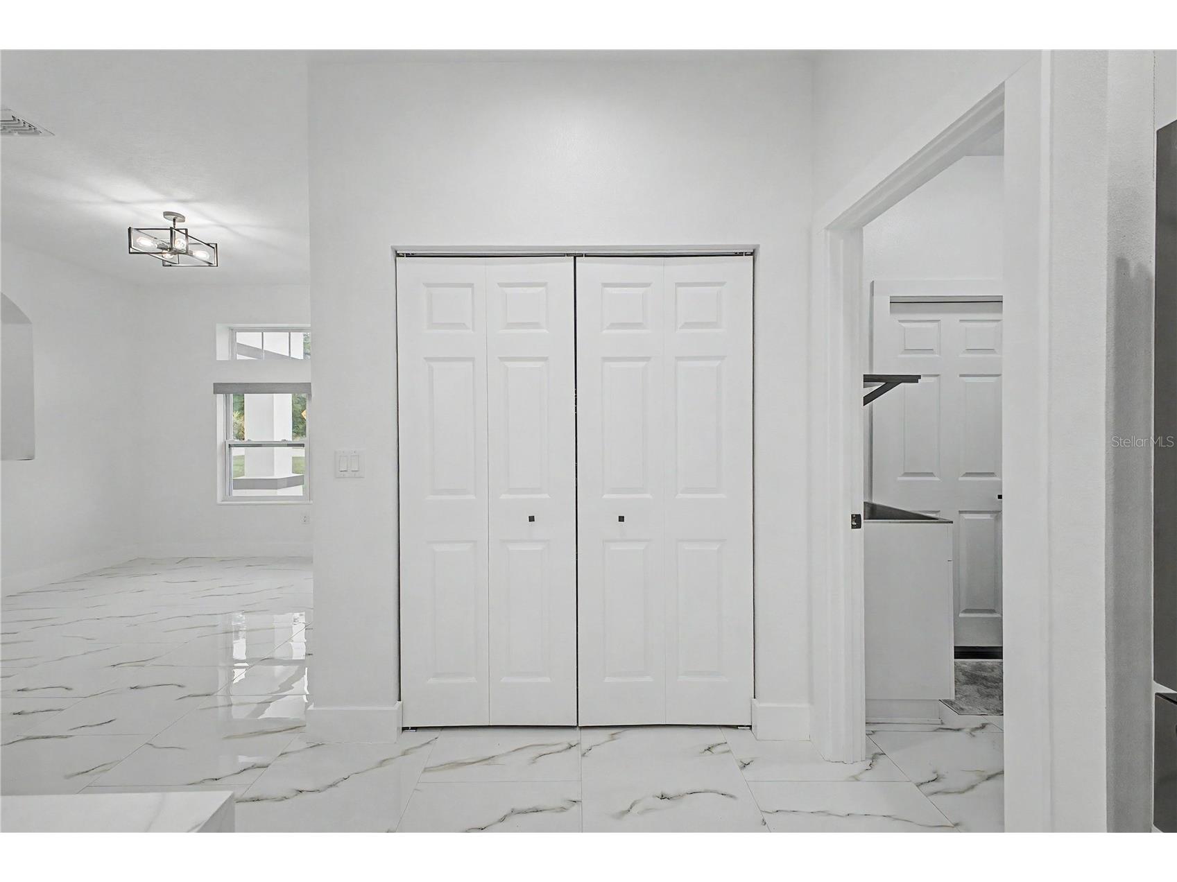 7372 Madrid Road Weeki Wachee FL 34613 W7885698 image21