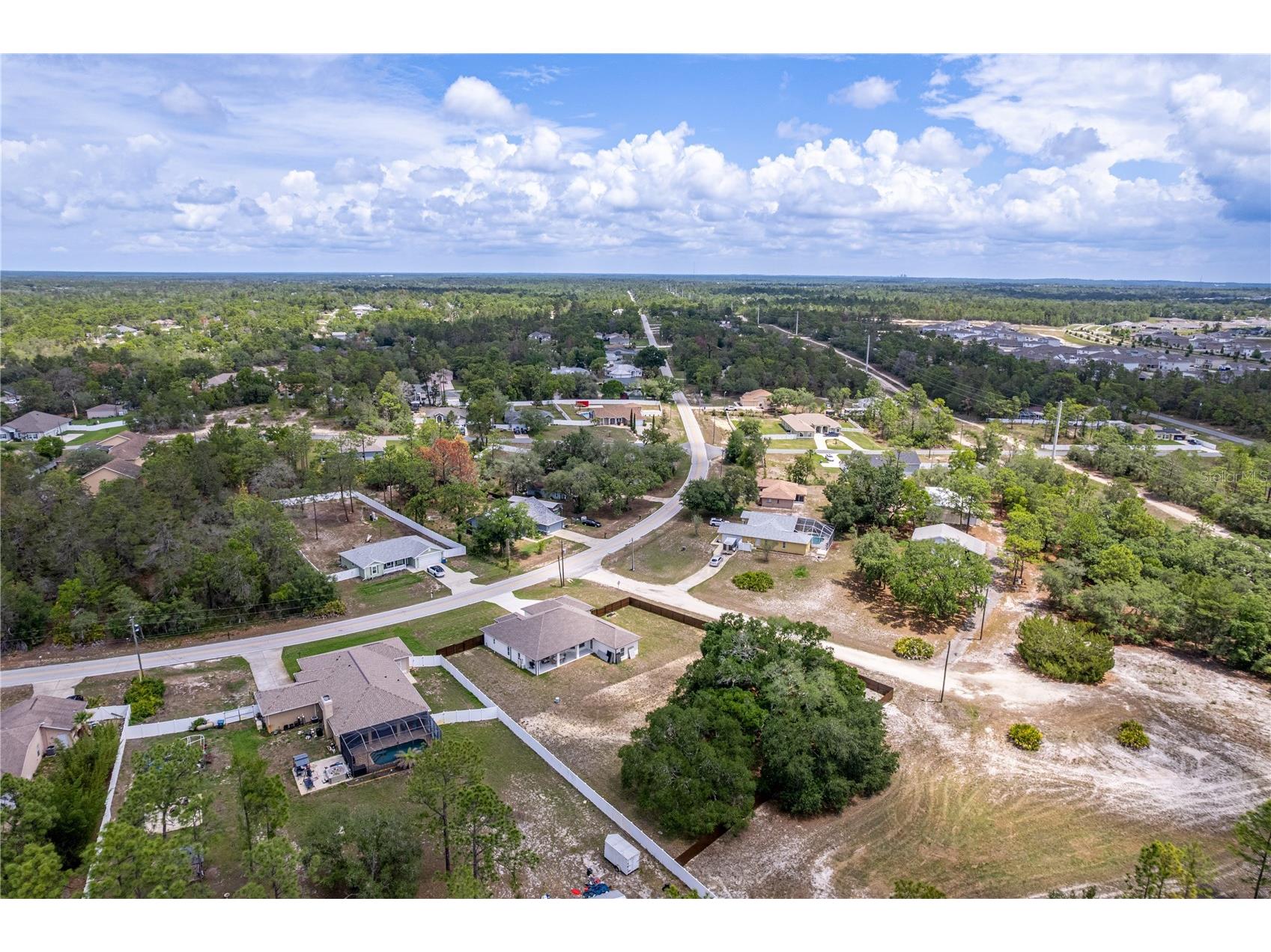 7372 Madrid Road Weeki Wachee FL 34613 W7885698 image30