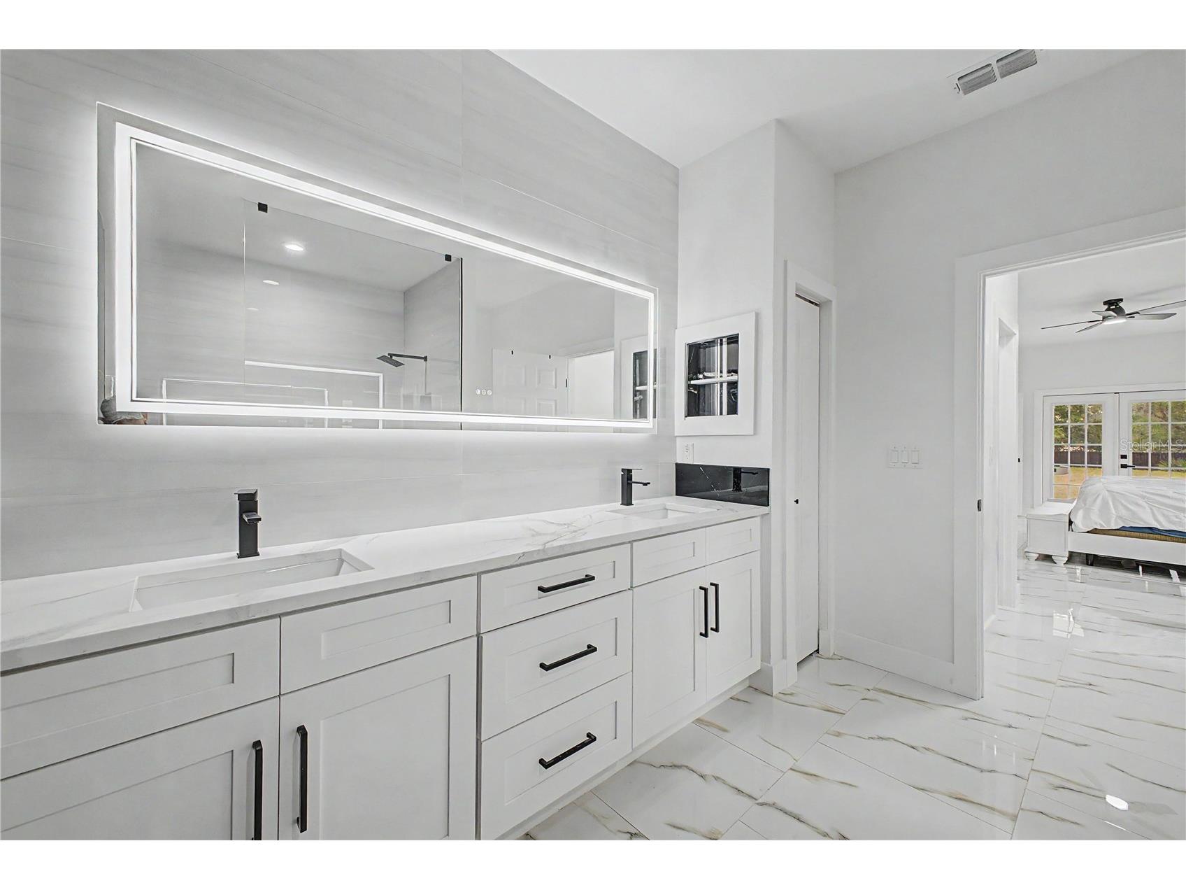 7372 Madrid Road Weeki Wachee FL 34613 W7885698 image38