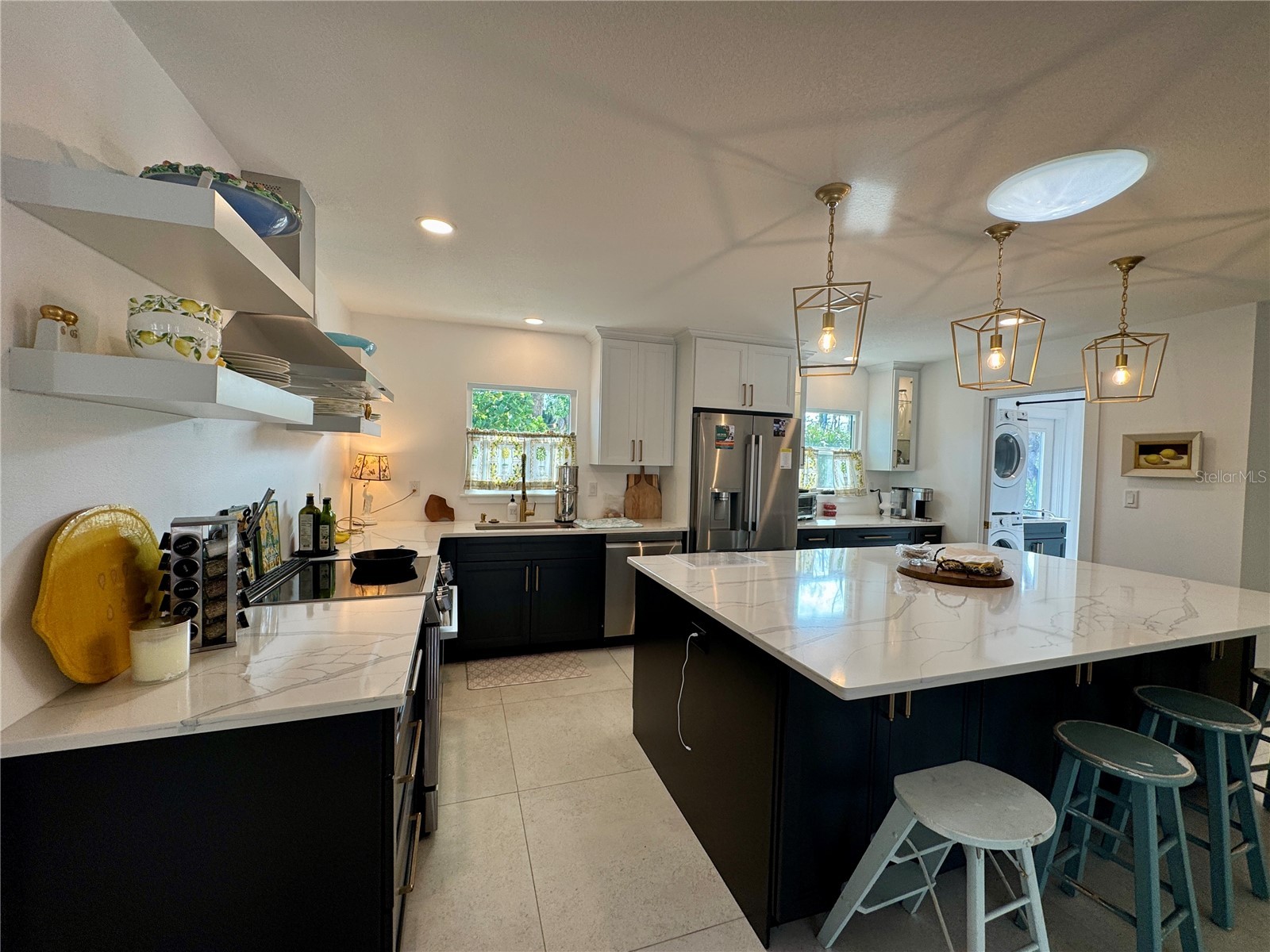 7372 Melaleuca Way Sarasota FL 34242 A4690292 image5