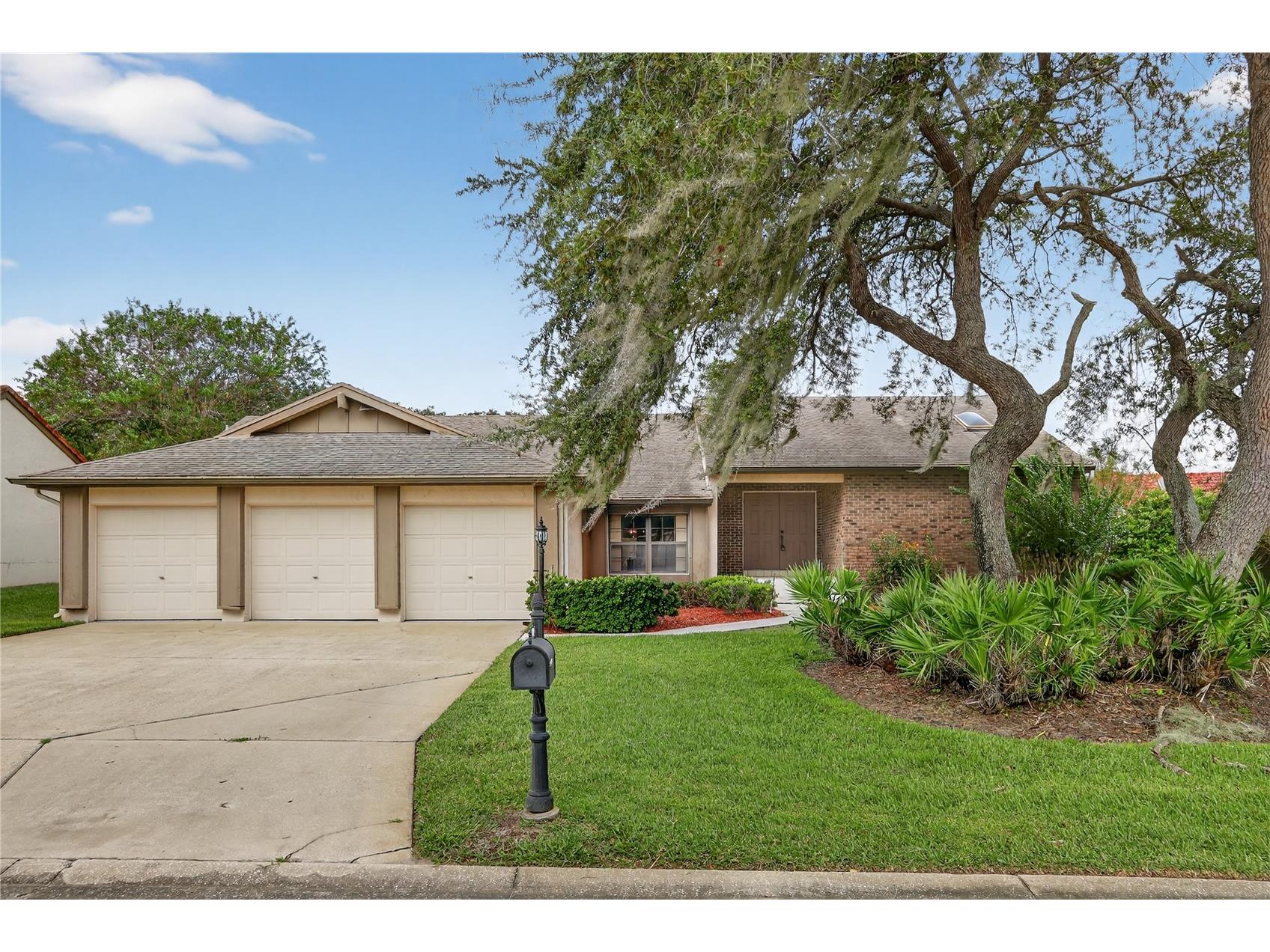 7372 Sparkling Lake Road Orlando FL 32819 O6351104 image1