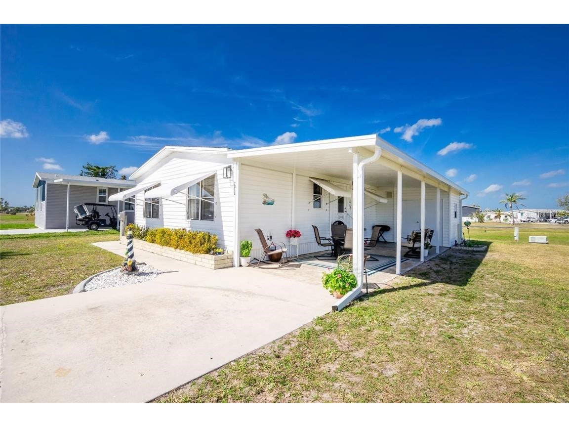 7373 Candace Lane Port Charlotte FL 33981 - BUTTERFORD WATERWAY C7514183 image3