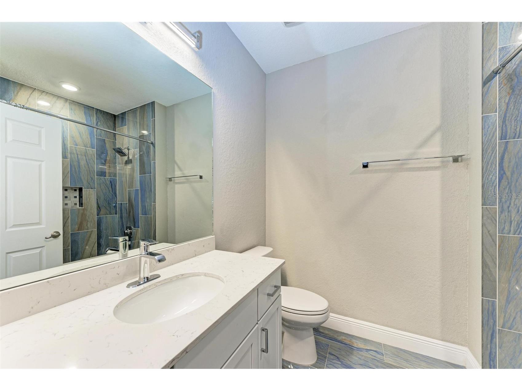 7374 Divot Loop Bradenton FL 34202 A4685067 image22