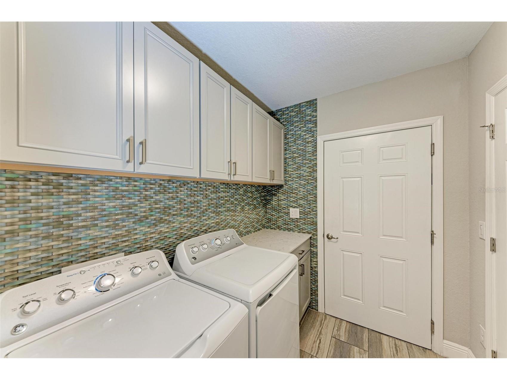 7374 Divot Loop Bradenton FL 34202 A4685067 image25