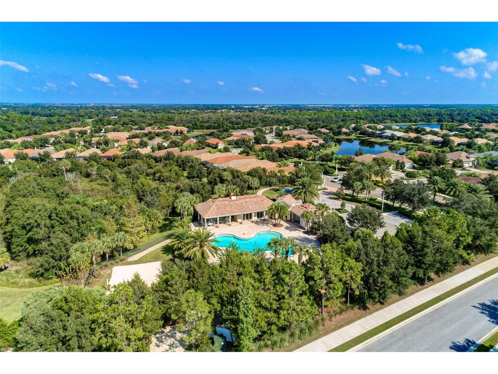 7374 Divot Loop Bradenton FL 34202 A4685067 image37