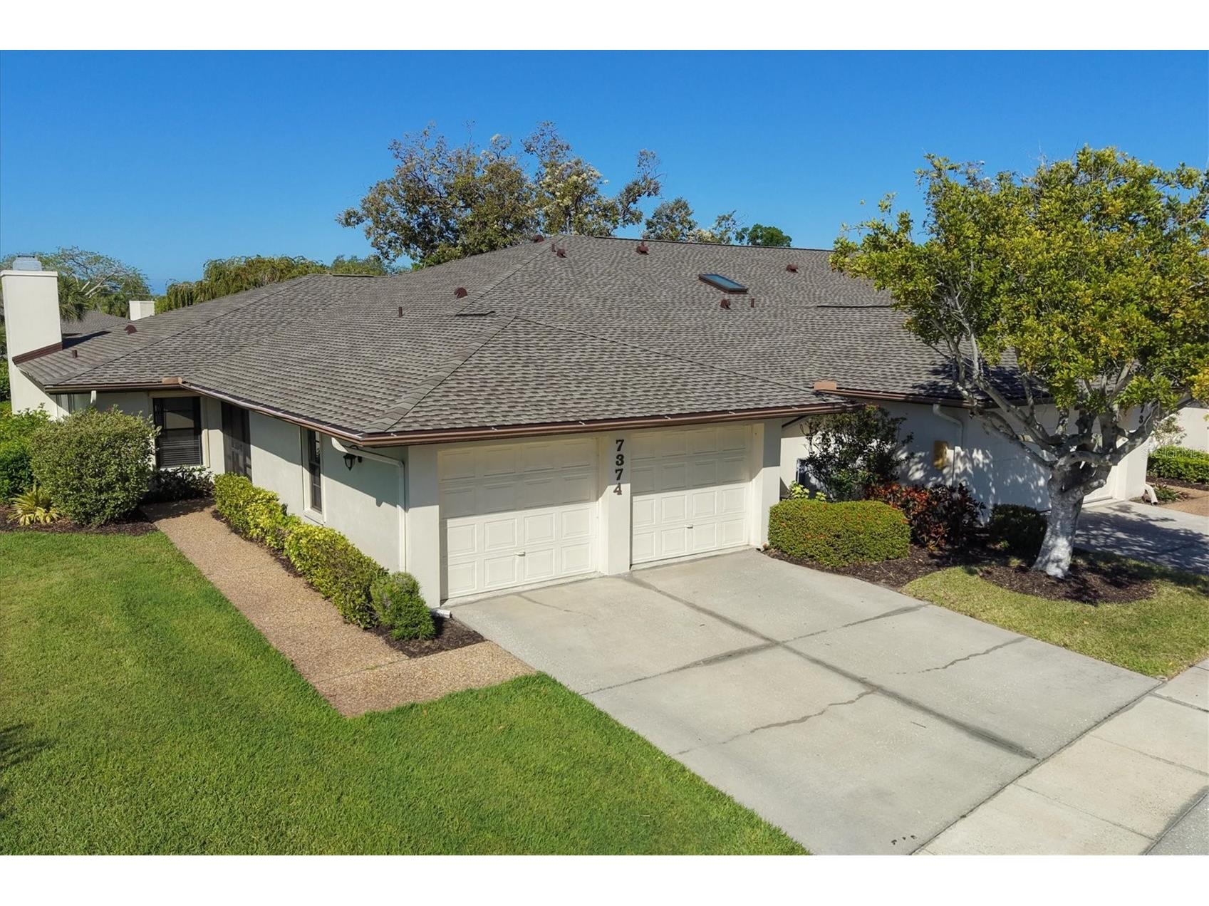 7374 Royal Birkdale Drive #15D Sarasota FL 34238 A4690483 image1