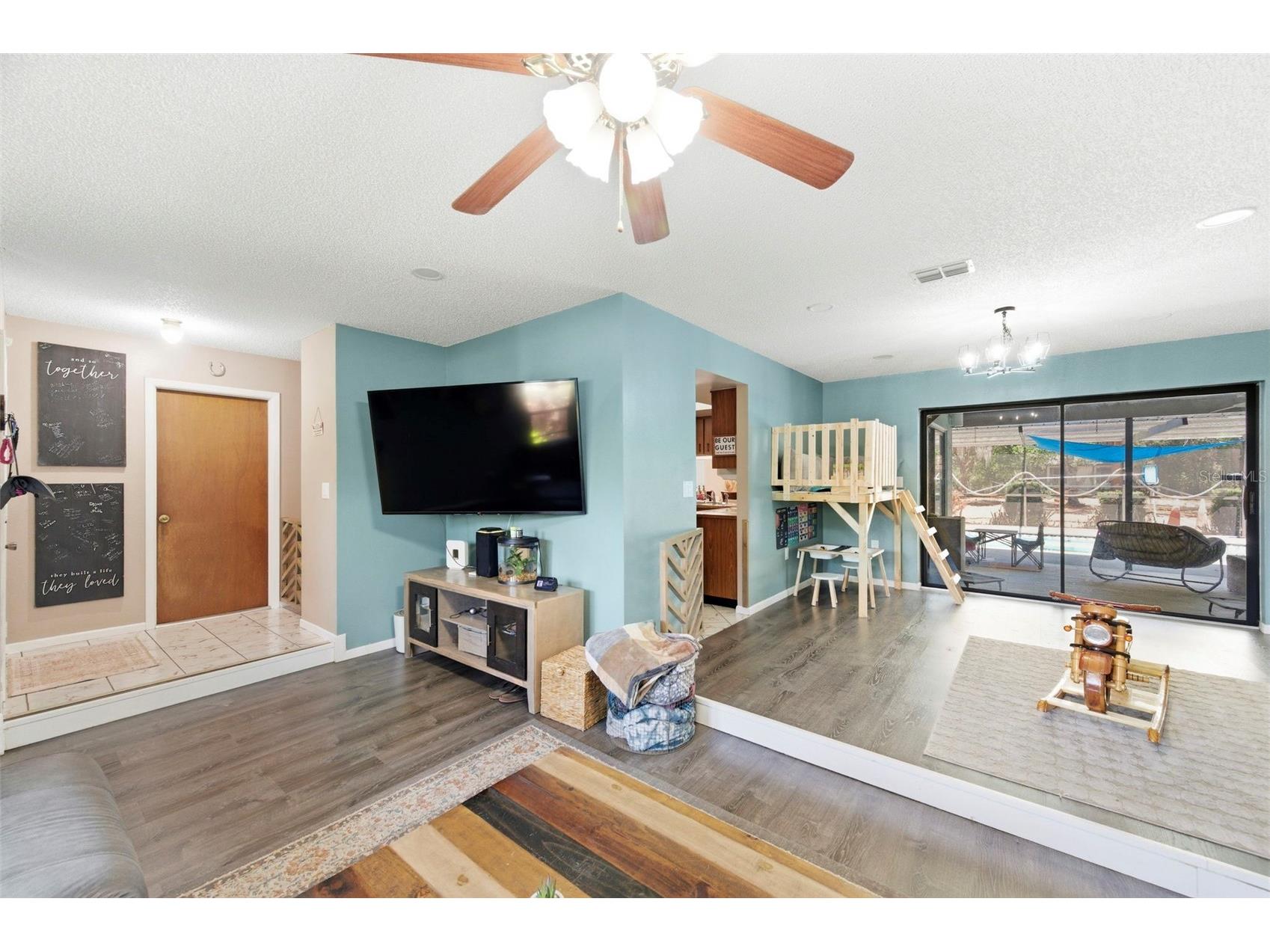 7377 Skylark Drive Spring Hill FL 34606 TB8506472 image6