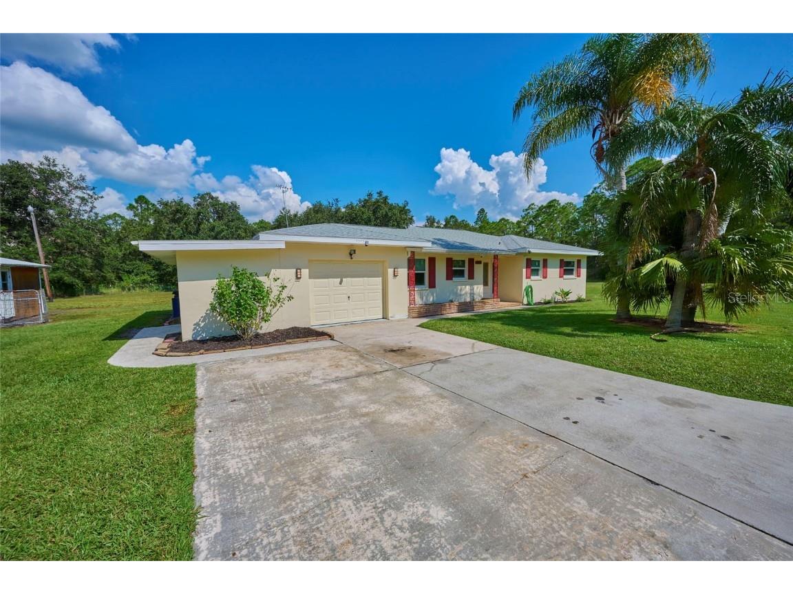 7379 Mineola Drive Indian Lake Estates FL 33855 - LAKE WALK IN WATER T3472531 image1