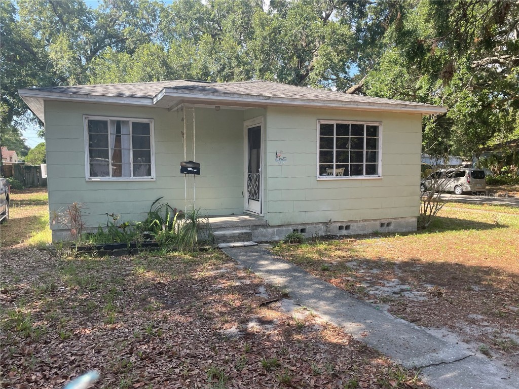 738 59th Avenue NE Saint Petersburg FL 33703 U8201571 image1