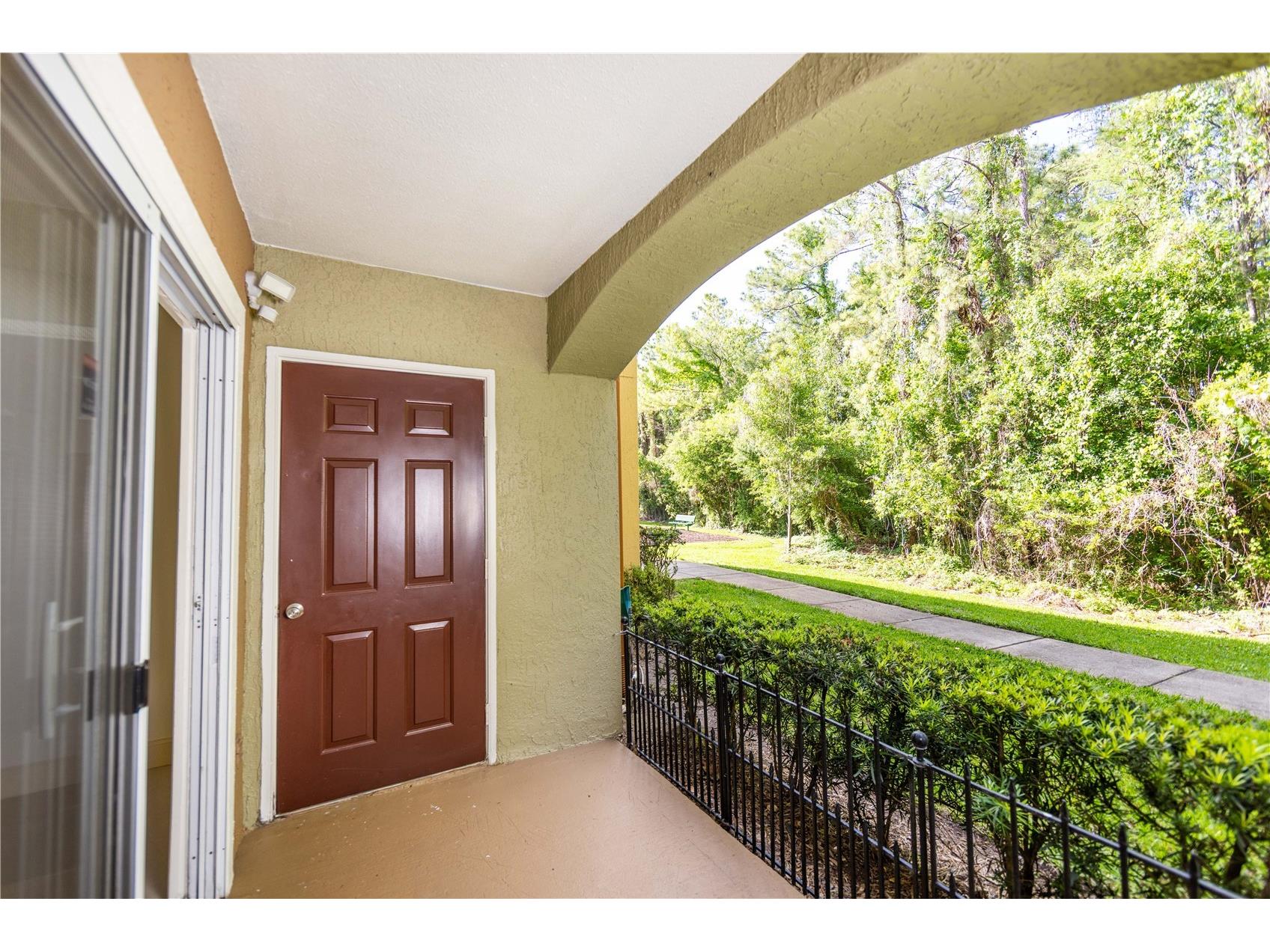 738 Crest Pines Drive #714 Orlando FL 32828 O6400237 image2