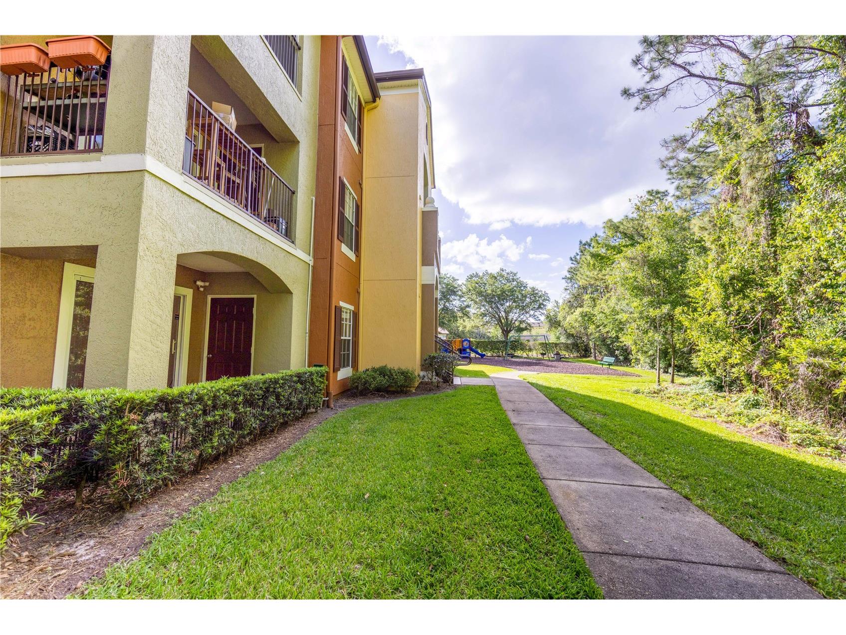738 Crest Pines Drive #714 Orlando FL 32828 O6400237 image3