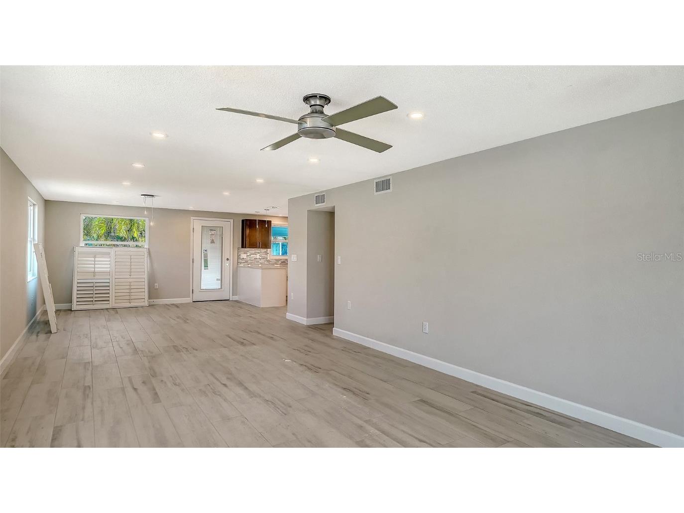 738 El Centro Longboat Key FL 34228 A4666864 image11