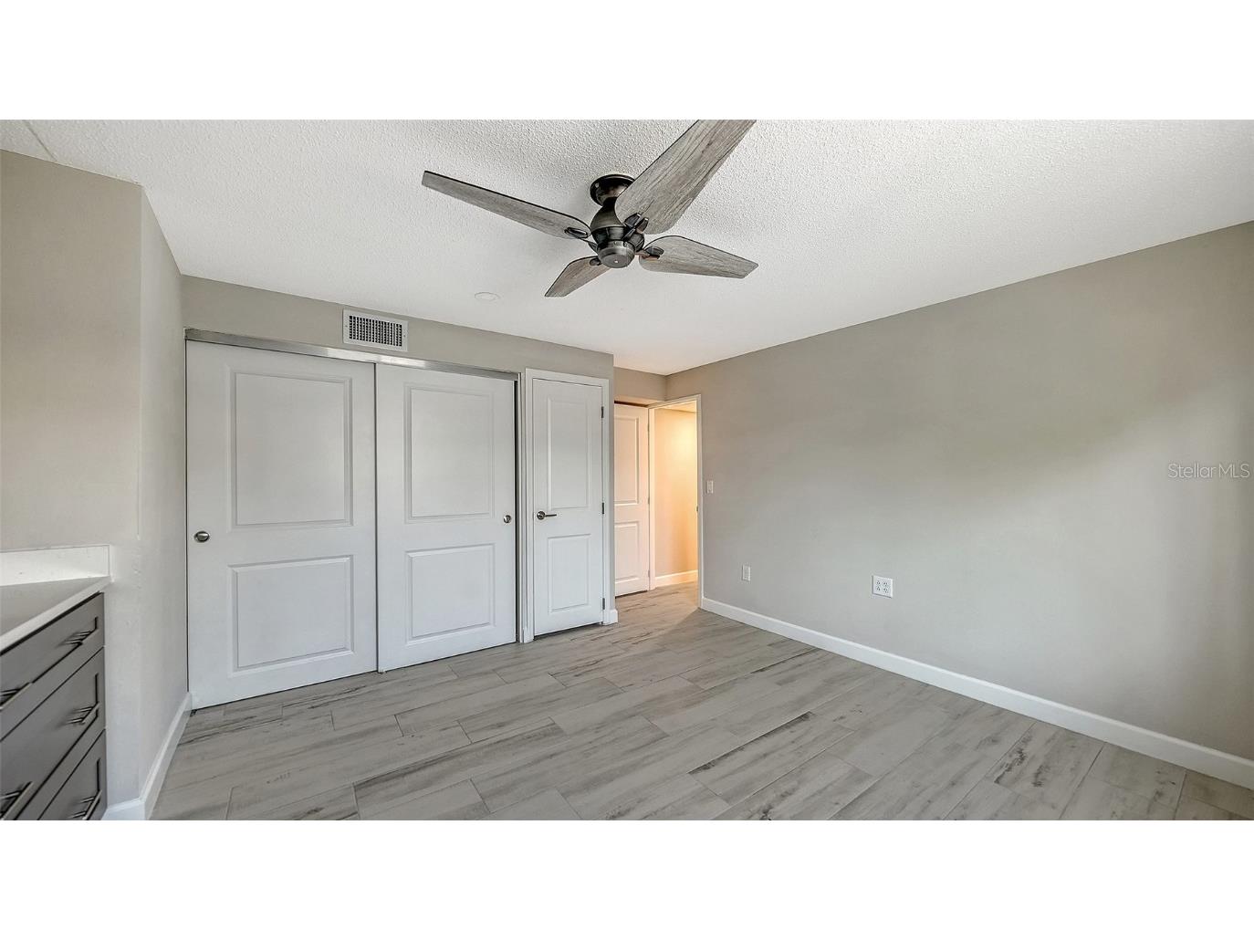 738 El Centro Longboat Key FL 34228 A4666864 image14