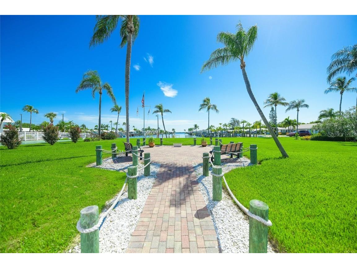 738 El Centro Longboat Key FL 34228 A4666864 image24