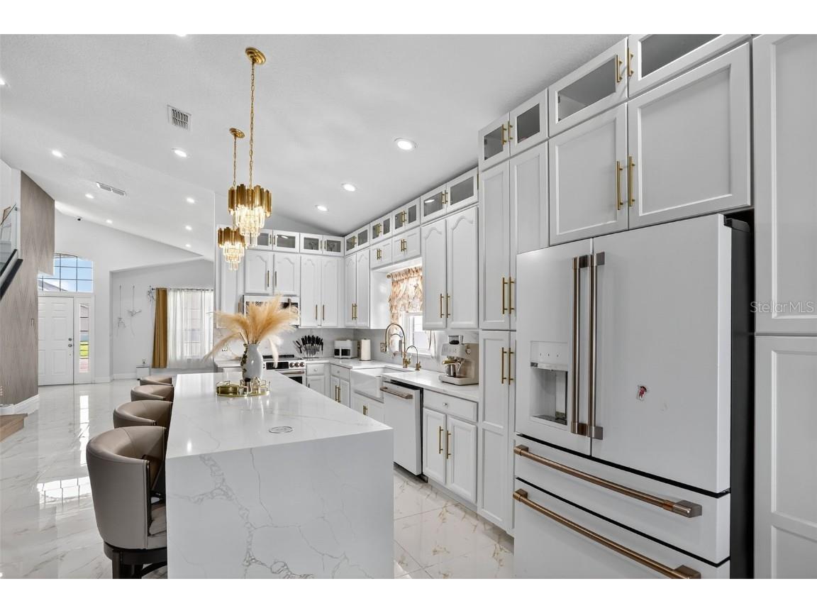 738 Hacienda Circle Kissimmee FL 34741 O6344662 image10