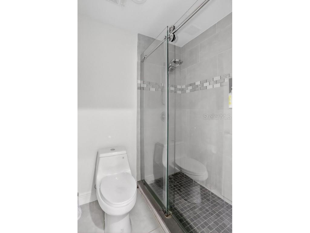 738 Hacienda Circle Kissimmee FL 34741 O6344662 image17