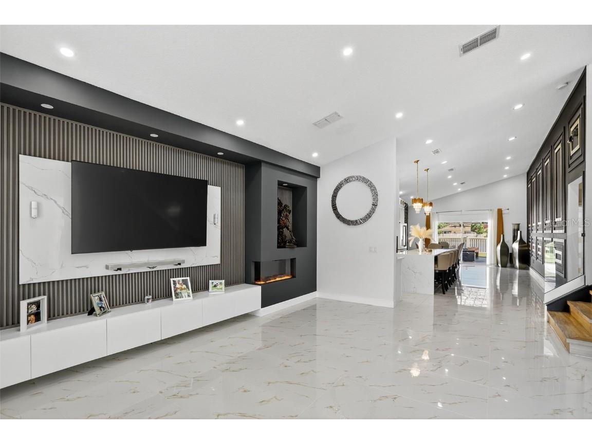 738 Hacienda Circle Kissimmee FL 34741 O6344662 image5