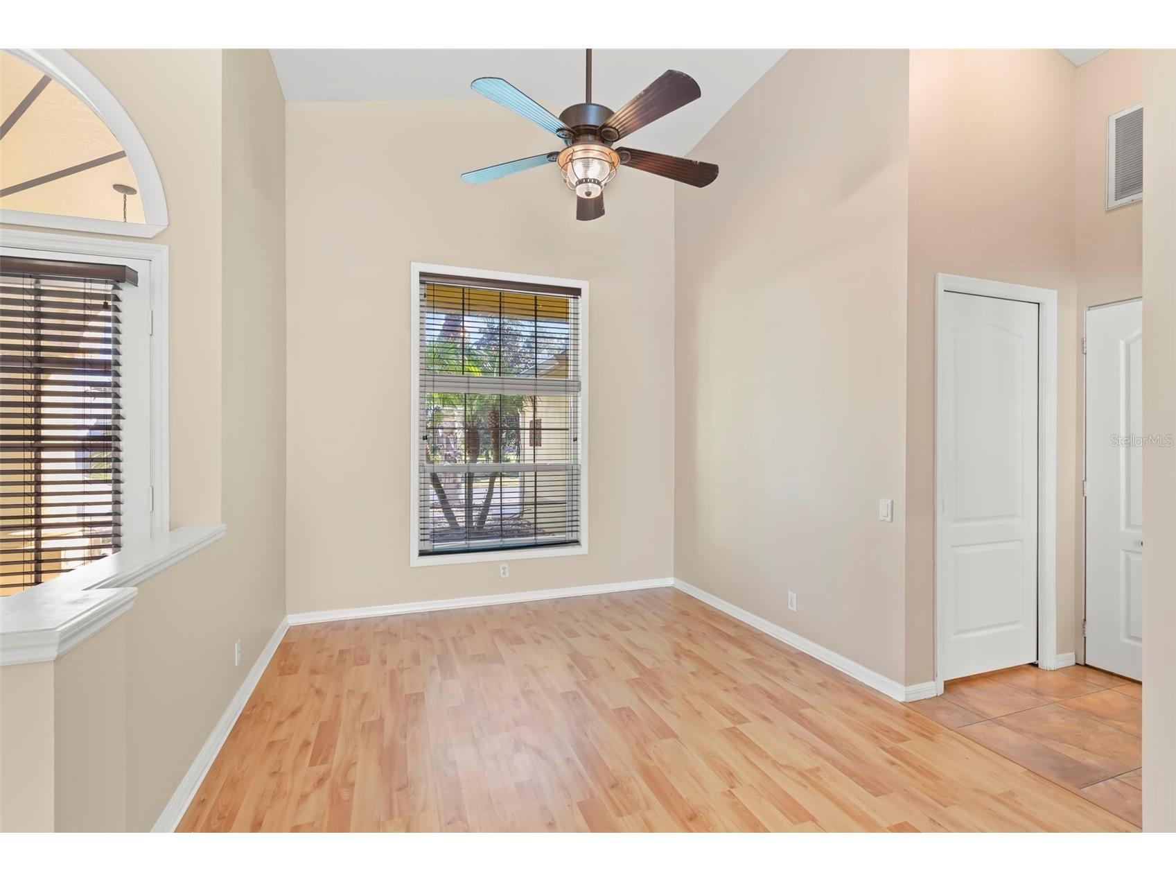 738 N Lake Boulevard Tarpon Springs FL 34689 TB8471221 image5