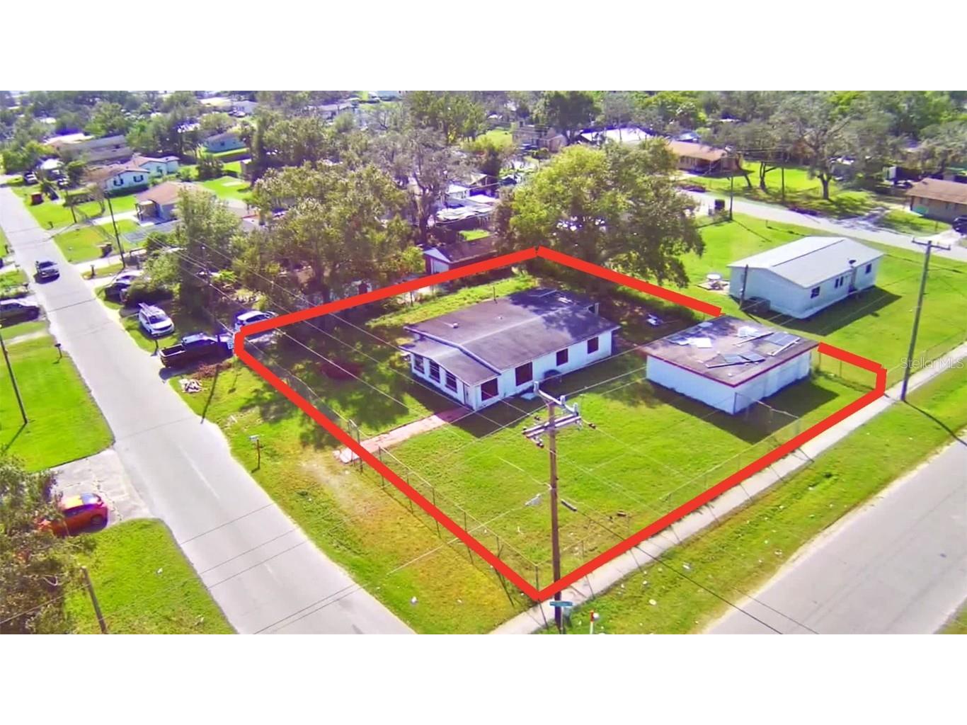 738 Strain Boulevard Lakeland FL 33815 P4932768 image1