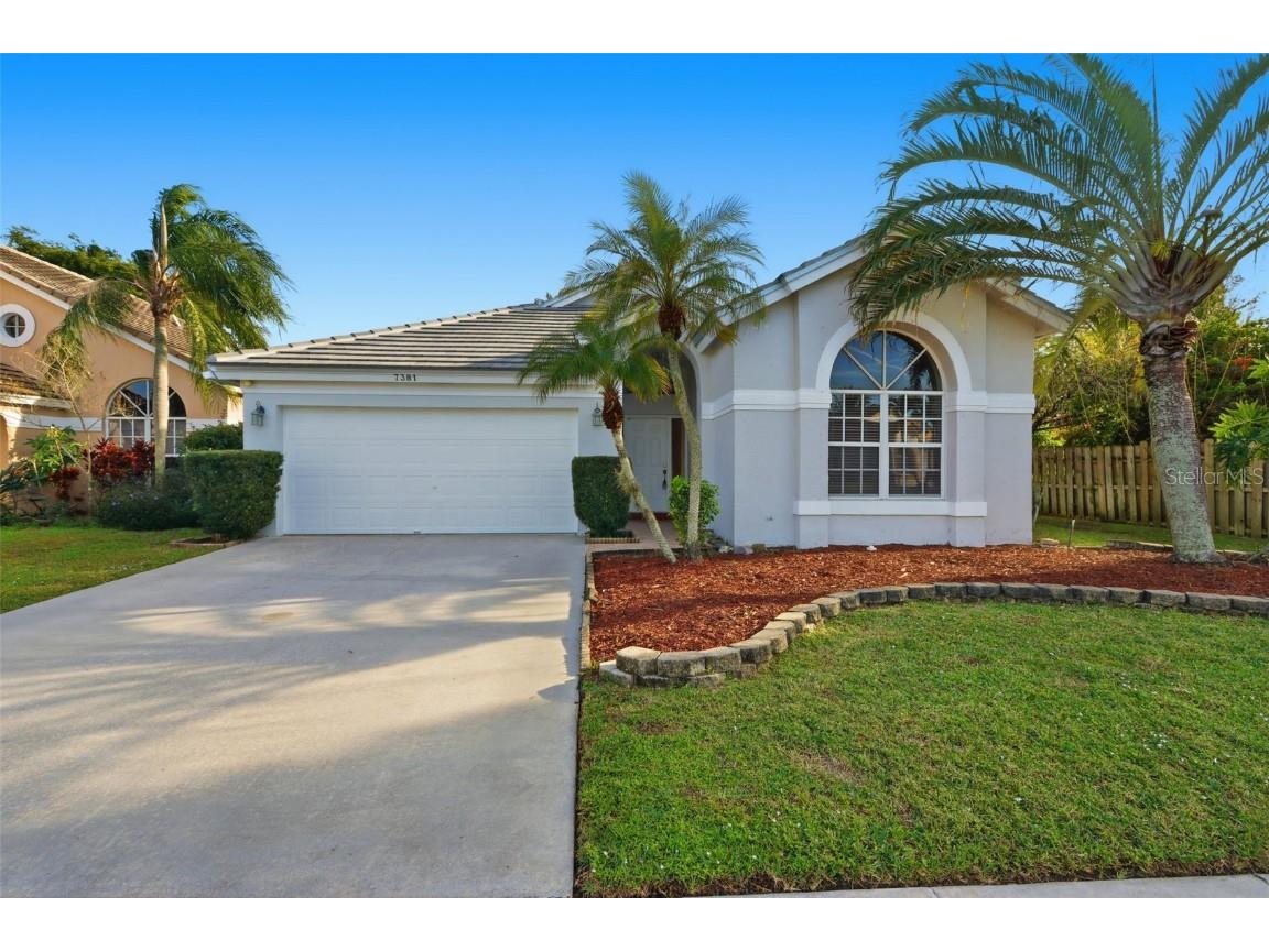 7381 Ashley Shores Circle Lake Worth FL 33467 O6362597 image2