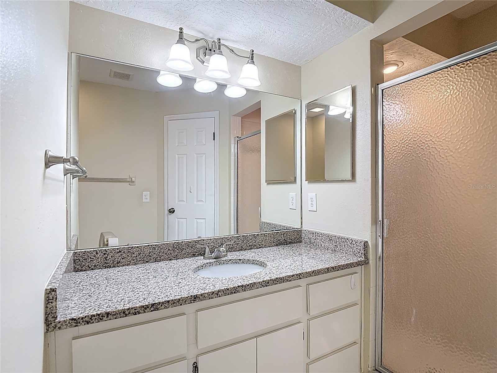 7385 Crestwood Drive Weeki Wachee FL 34613 W7882179 image24