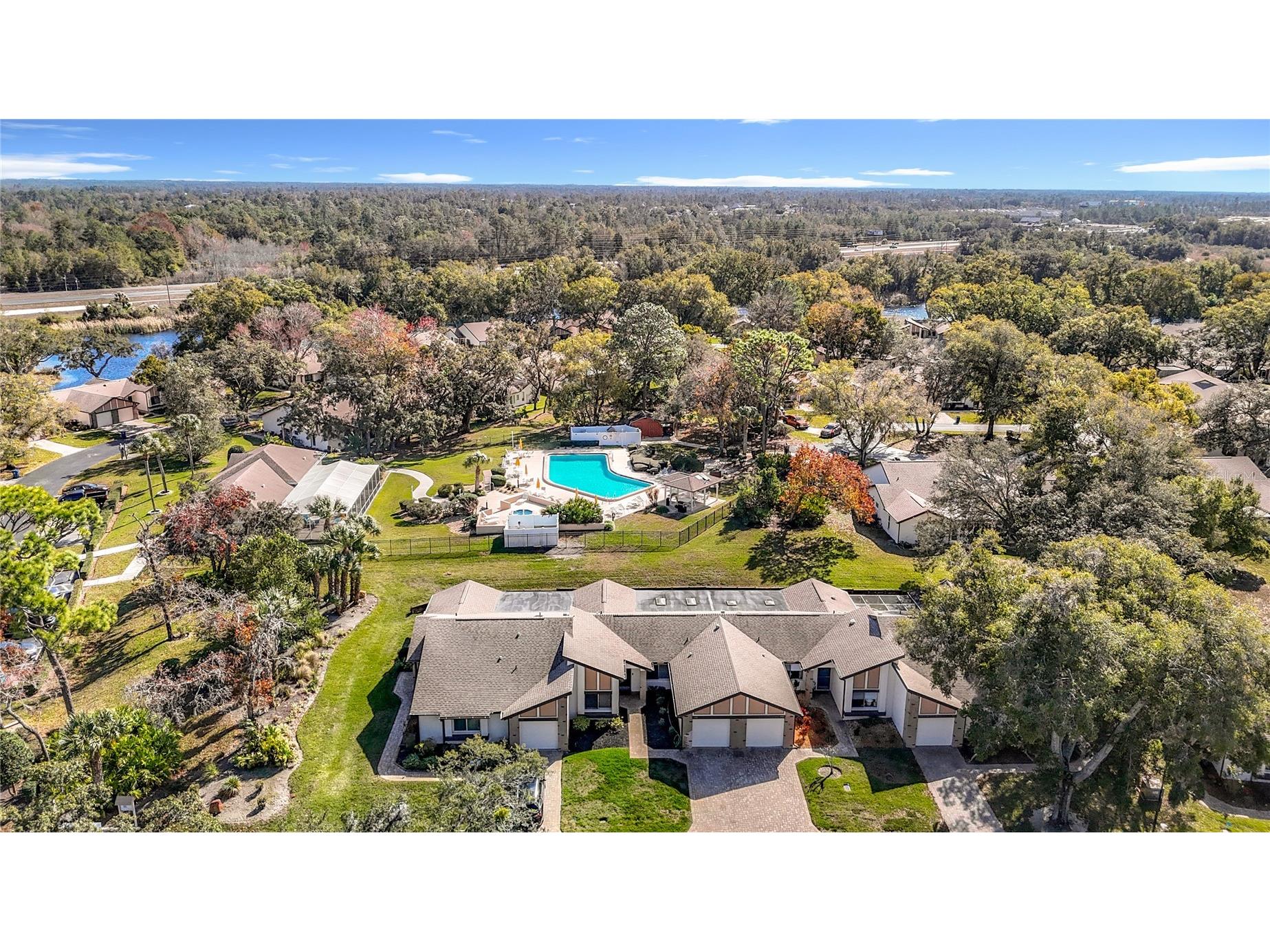 7385 Crestwood Drive Weeki Wachee FL 34613 W7882179 image3