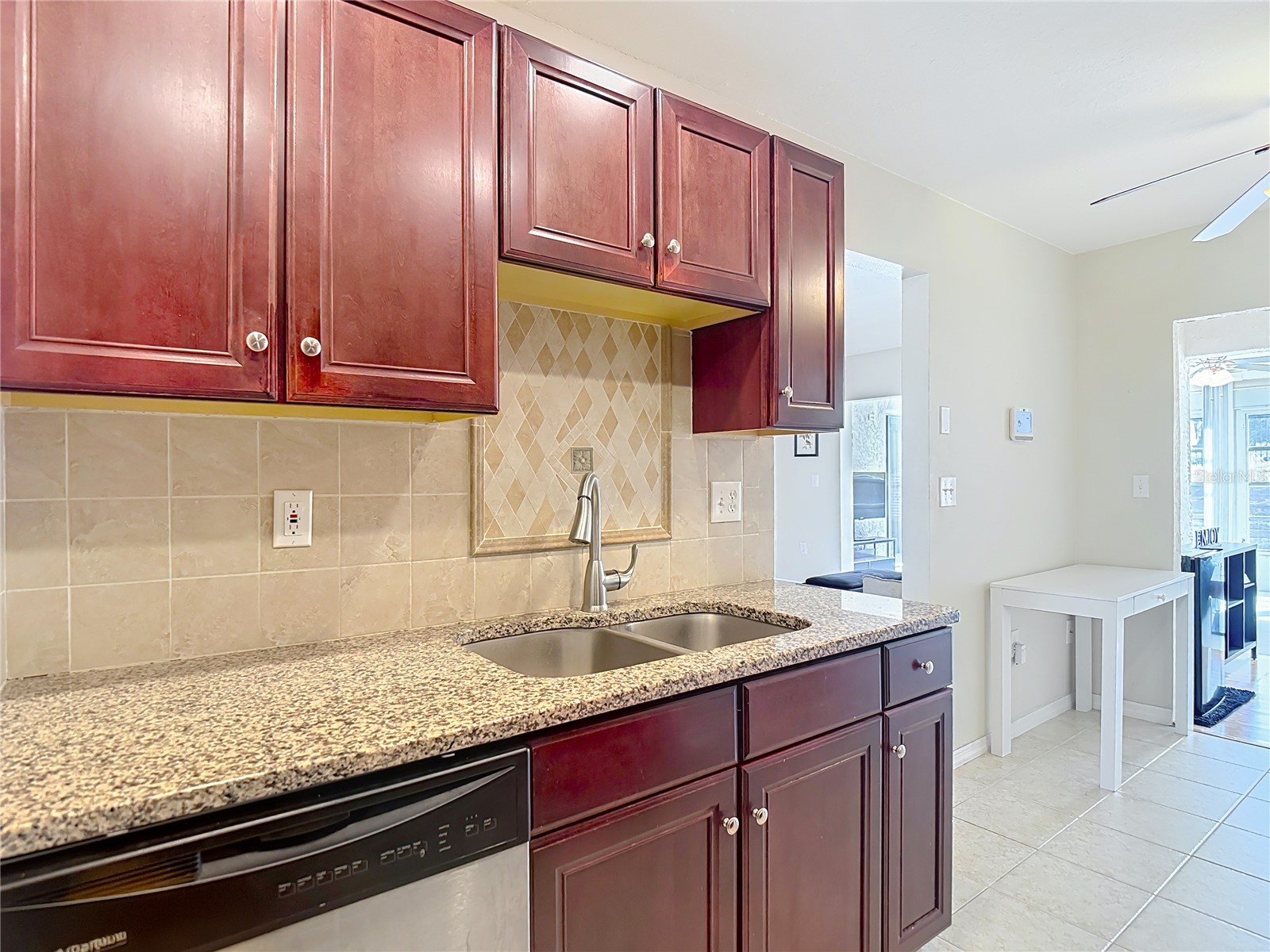 7385 Crestwood Drive Weeki Wachee FL 34613 W7882179 image8