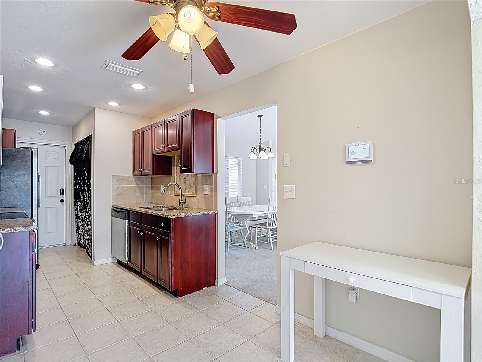 7385 Crestwood Drive Weeki Wachee FL 34613 W7882179 image9