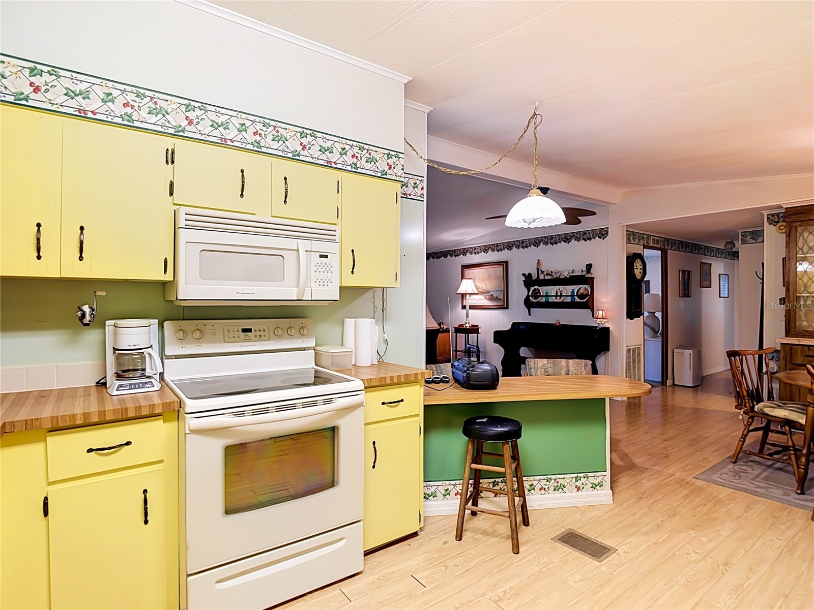 7386 Highpoint Boulevard Brooksville FL 34613 W7886772 image12