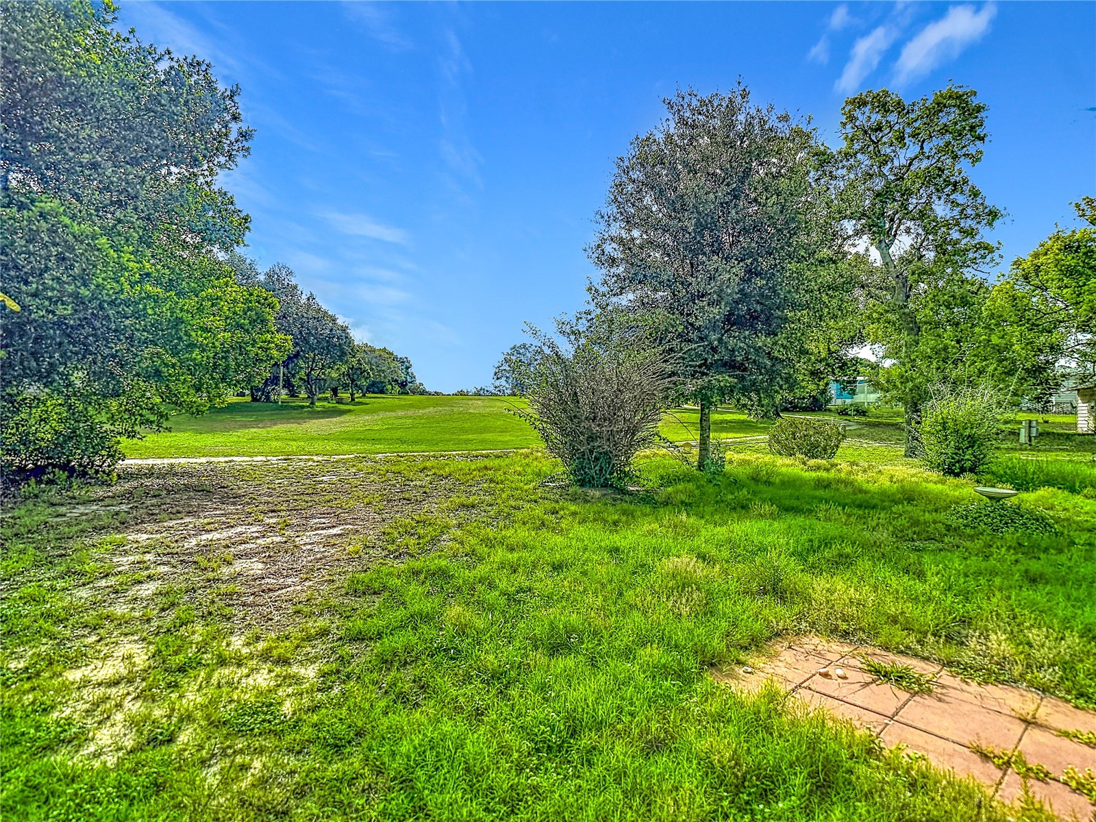 7386 Highpoint Boulevard Brooksville FL 34613 W7886772 image40