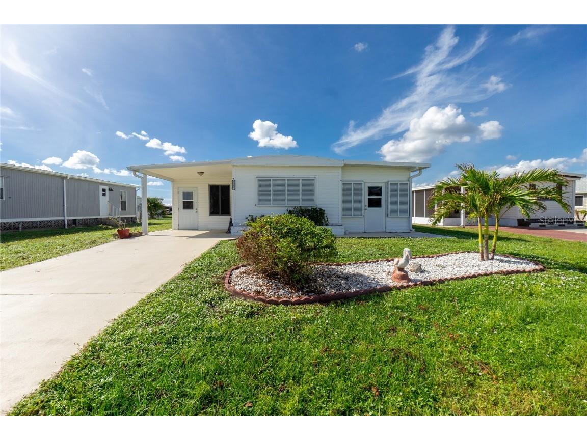 7387 Beckley Street Port Charlotte FL 33981 - BUTTERFORD WATERWAY C7500261 image1
