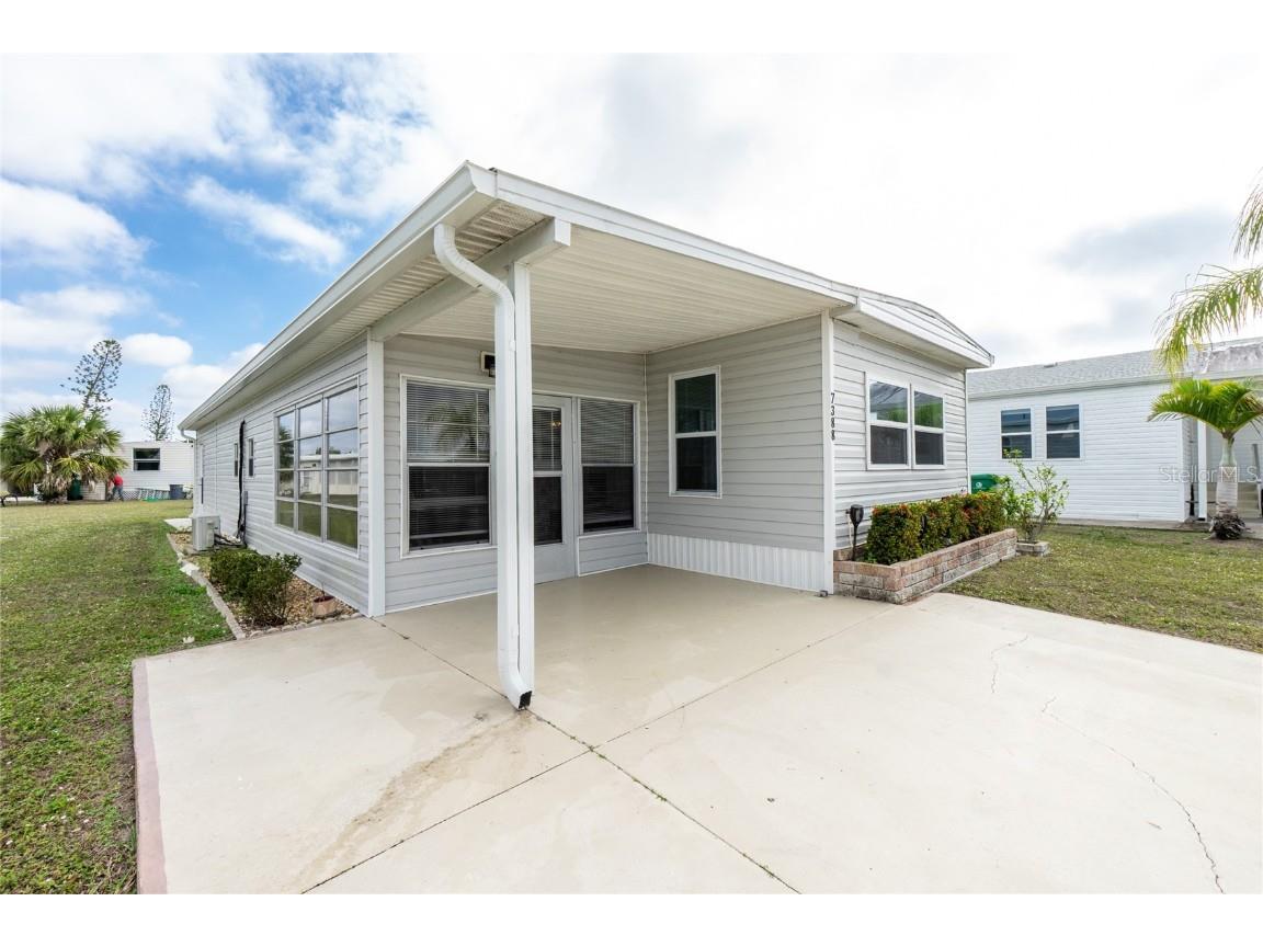 7388 Beckley Street Port Charlotte FL 33981 - BUTTERFORD WATERWAY C7505606 image3