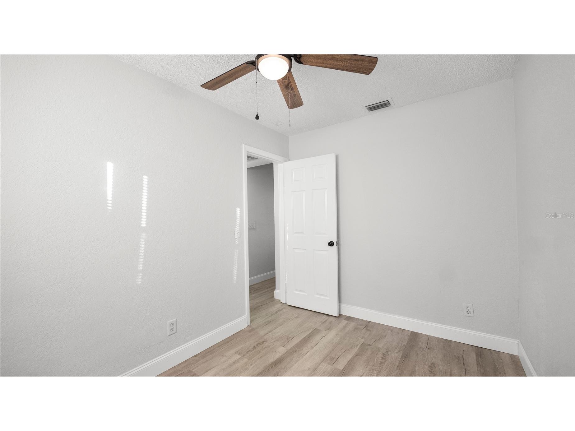 739 Belair Avenue Lakeland FL 33801 L4958955 image1