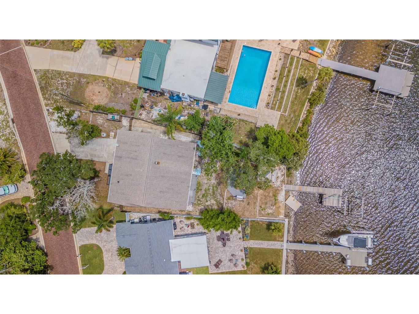 739 Chesapeake Drive Tarpon Springs FL 34689 TB8401265 image37