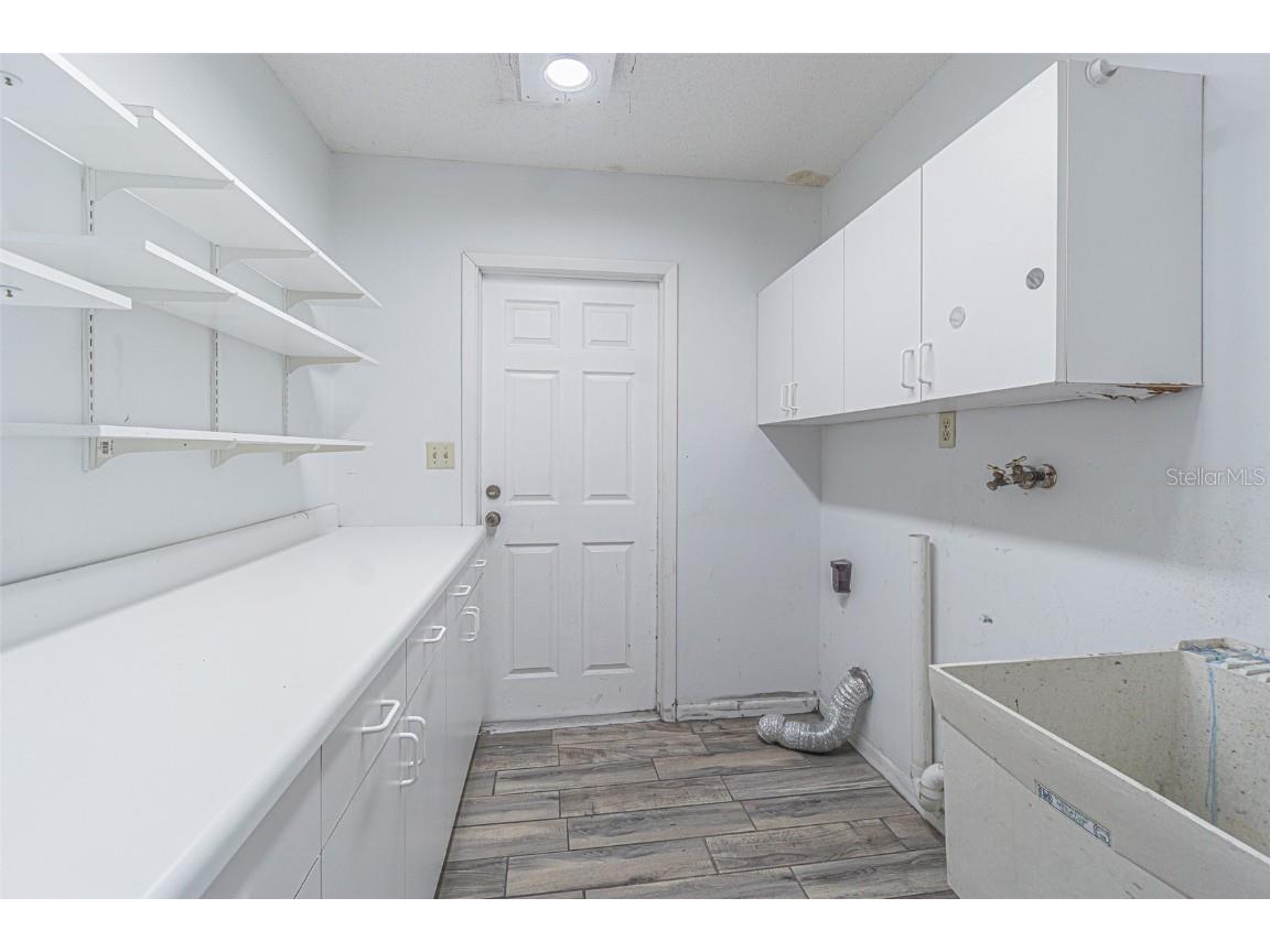 739 Chesapeake Drive Tarpon Springs FL 34689 TB8401265 image45