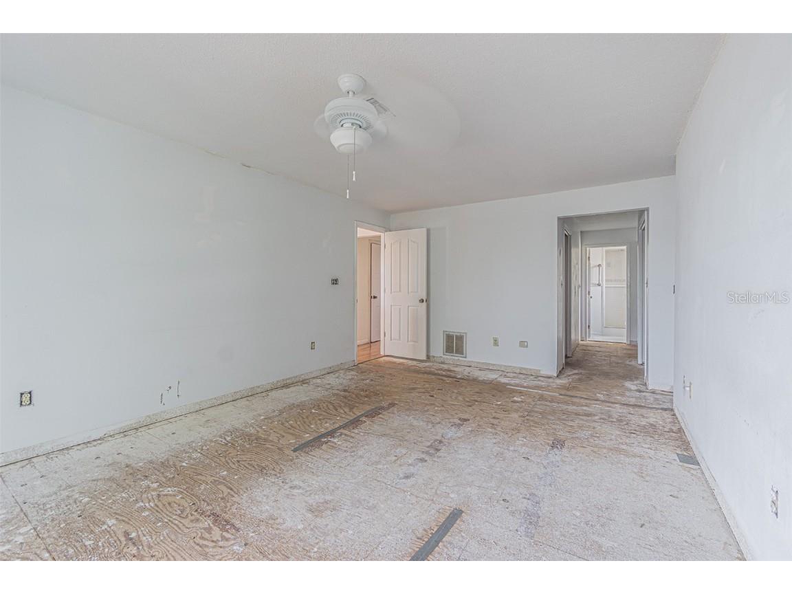 739 Chesapeake Drive Tarpon Springs FL 34689 TB8401265 image62