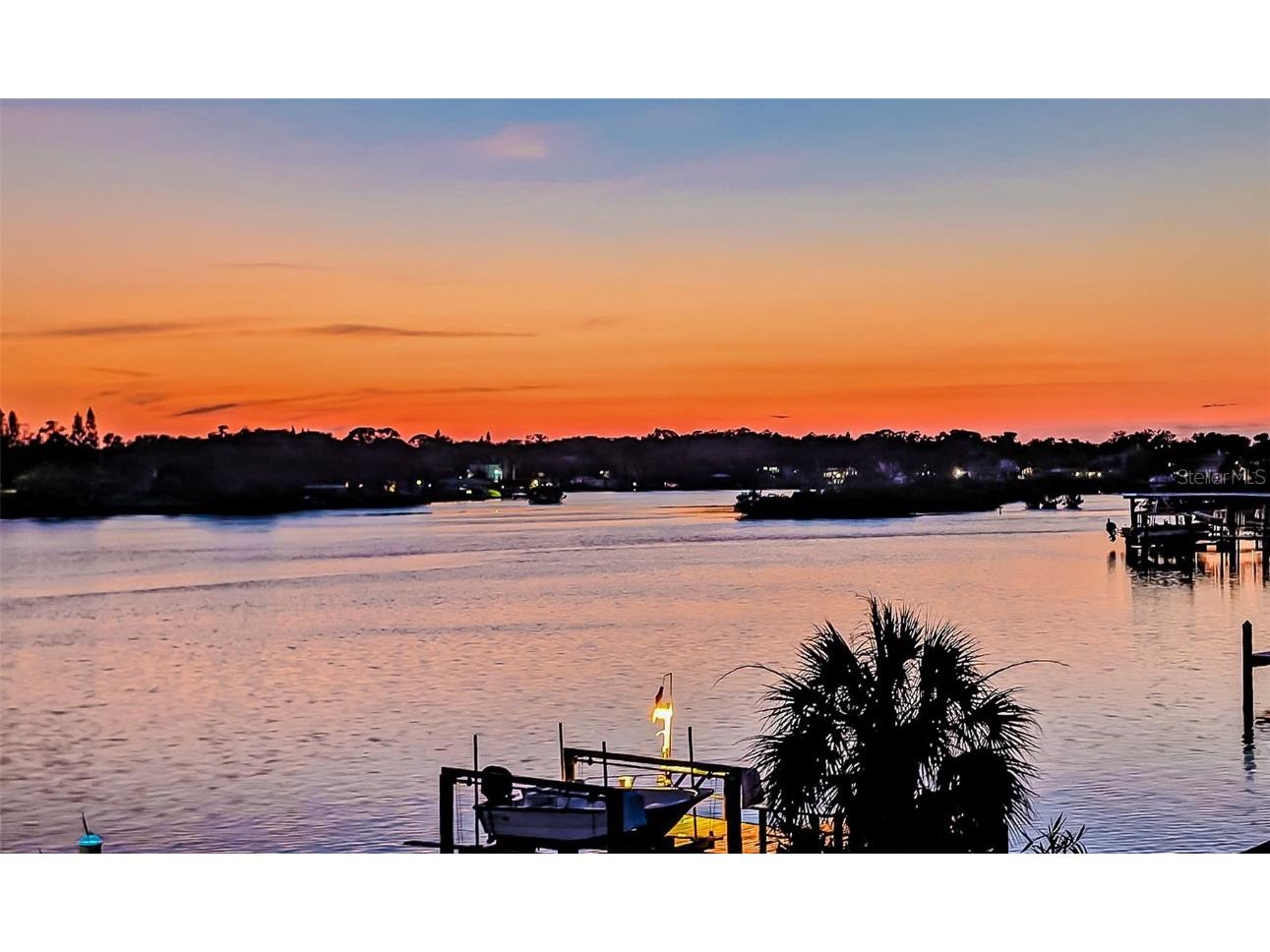 739 Chesapeake Drive Tarpon Springs FL 34689 TB8401265 image9