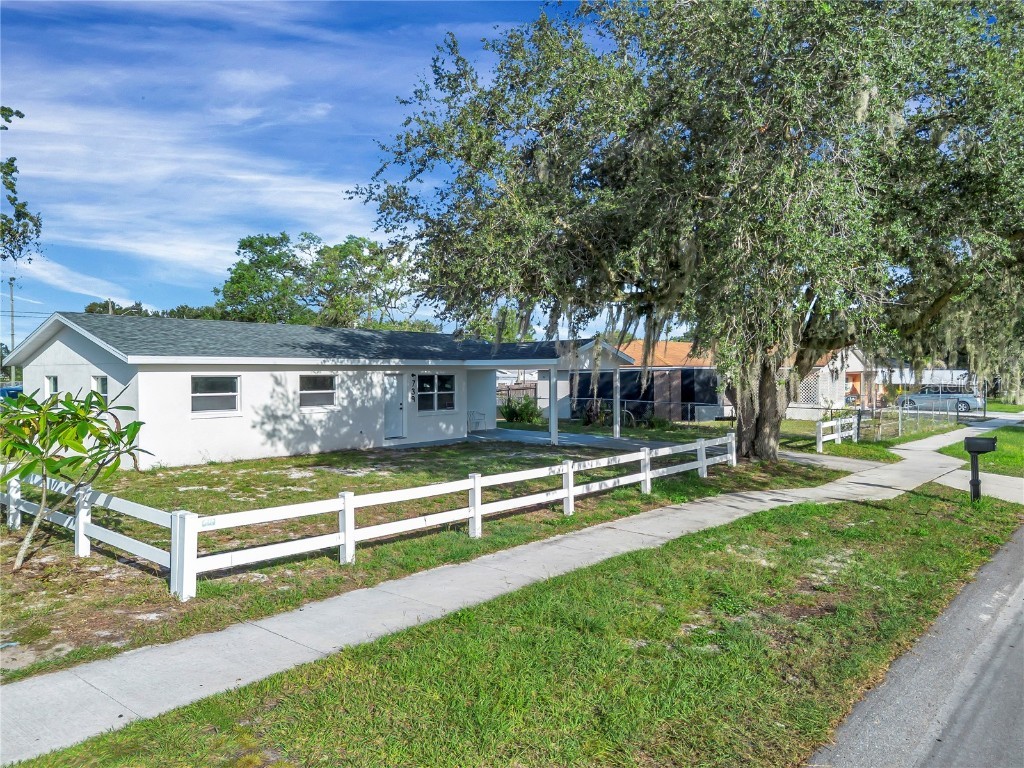 739 Ellerbe Way Lakeland FL 33801 P4936458 image2