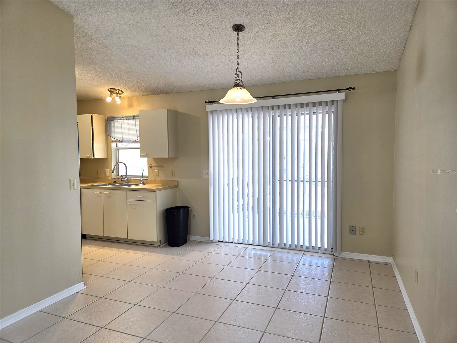 739 Heathrow Avenue Lady Lake FL 32159 G5109122 image5
