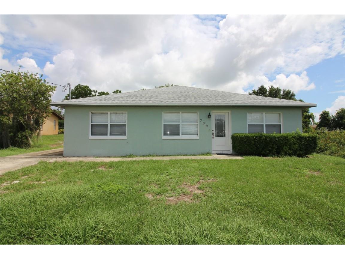 739 Lake June Road Lake Placid FL 33852 - LAKE JUNE IN WINTER L4945752 image1