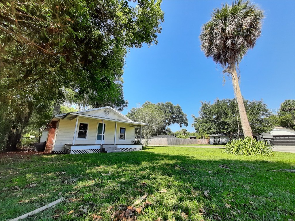 739 SE 10th Place Ocala FL 34471 OM658003 image1