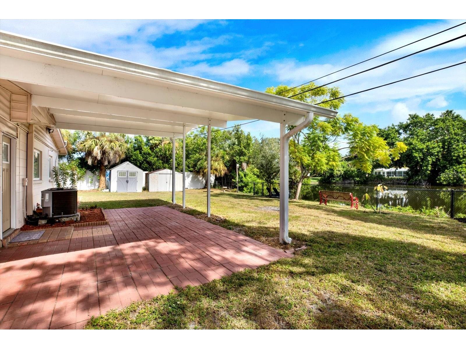 7395 18th Street N Saint Petersburg FL 33702 TB8447371 image25