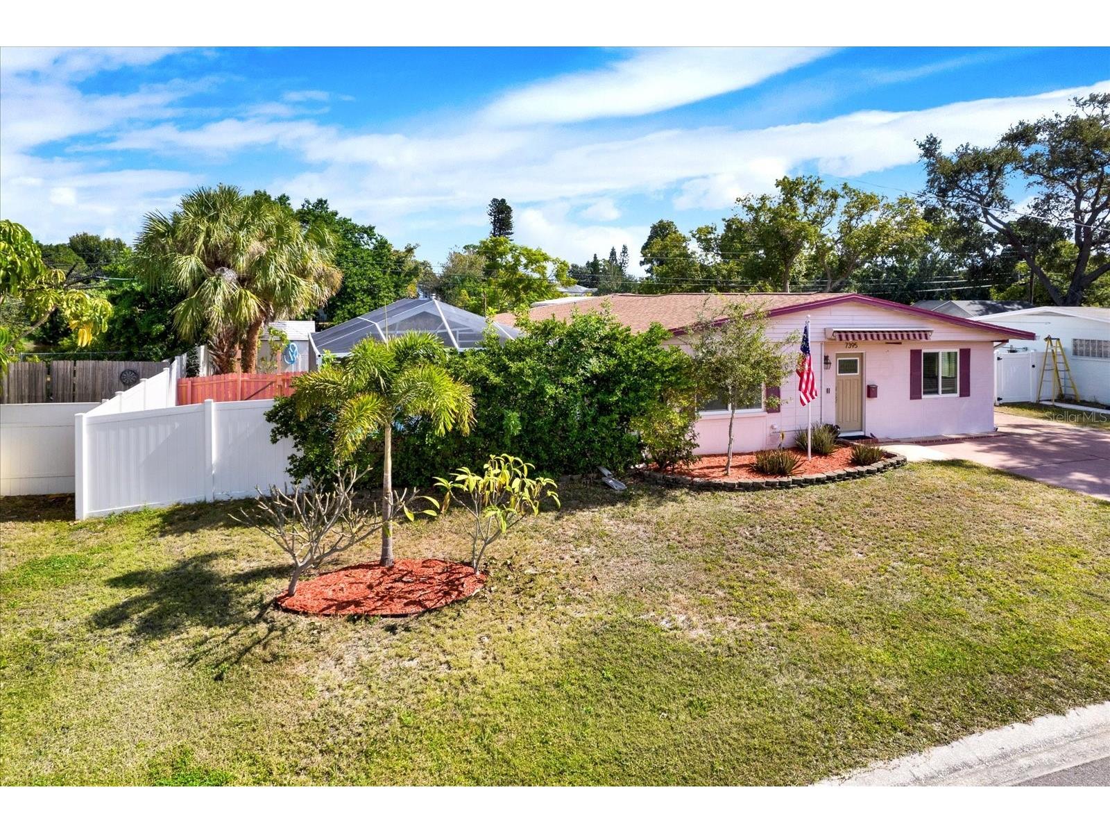 7395 18th Street N Saint Petersburg FL 33702 TB8447371 image30