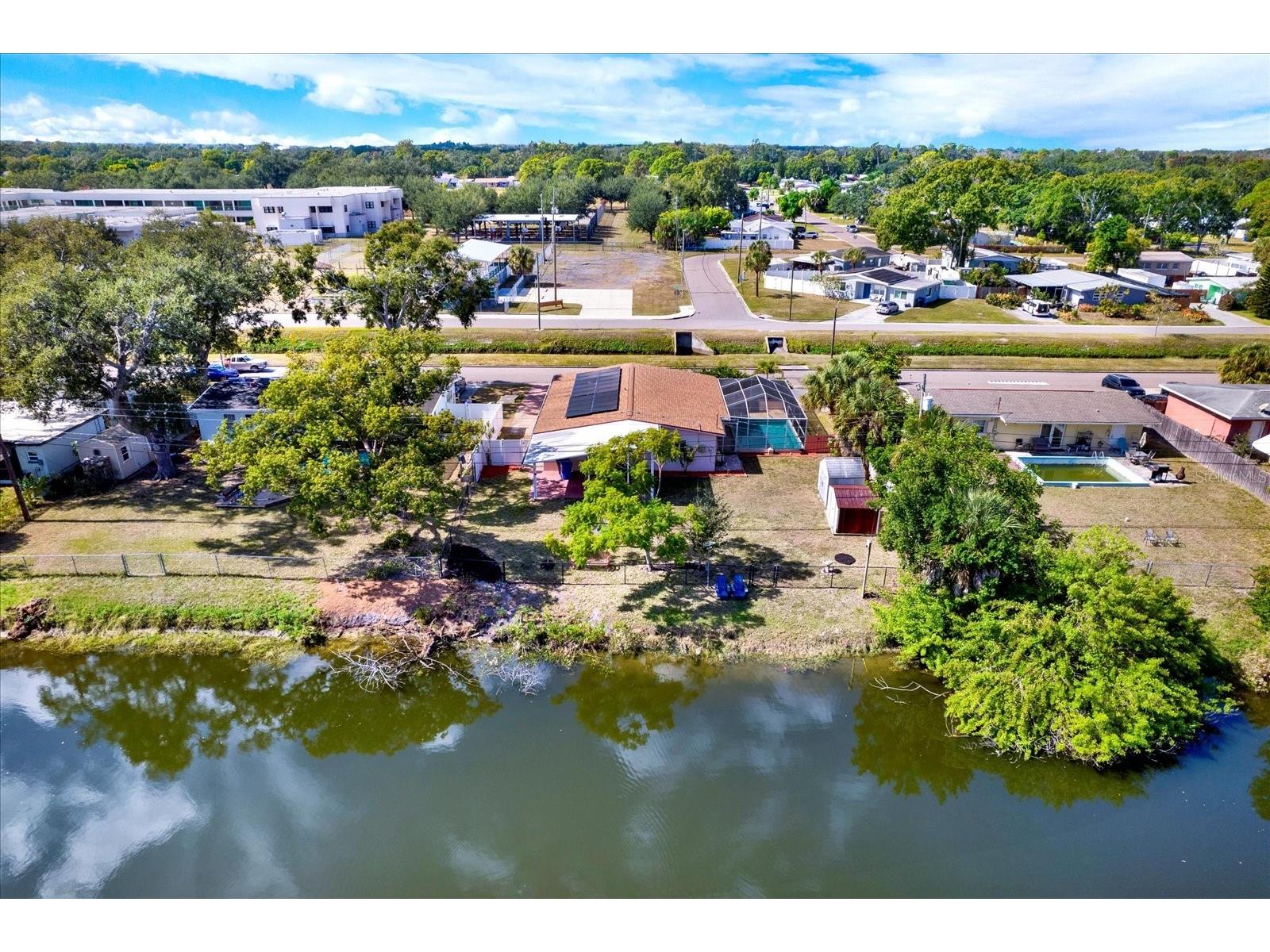 7395 18th Street N Saint Petersburg FL 33702 TB8447371 image32