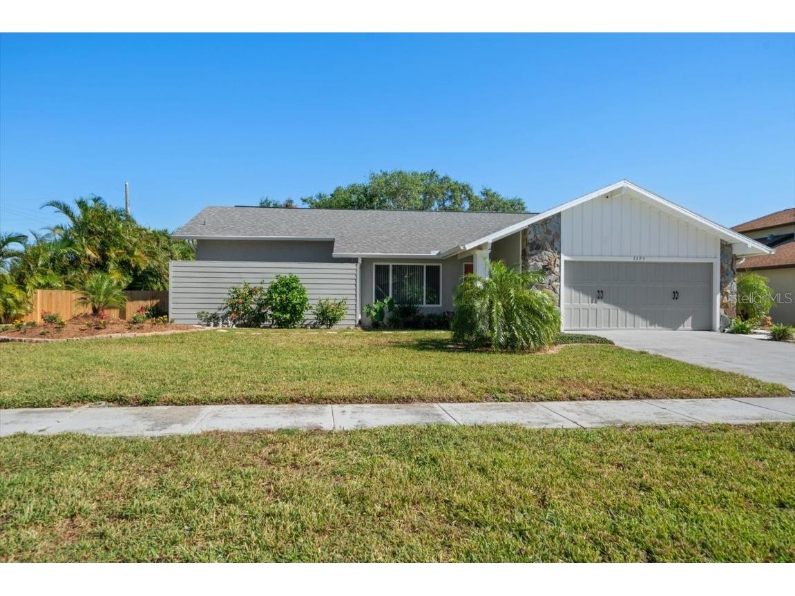 7395 Rosetree Place E Seminole FL 33772 TB8321740 image1