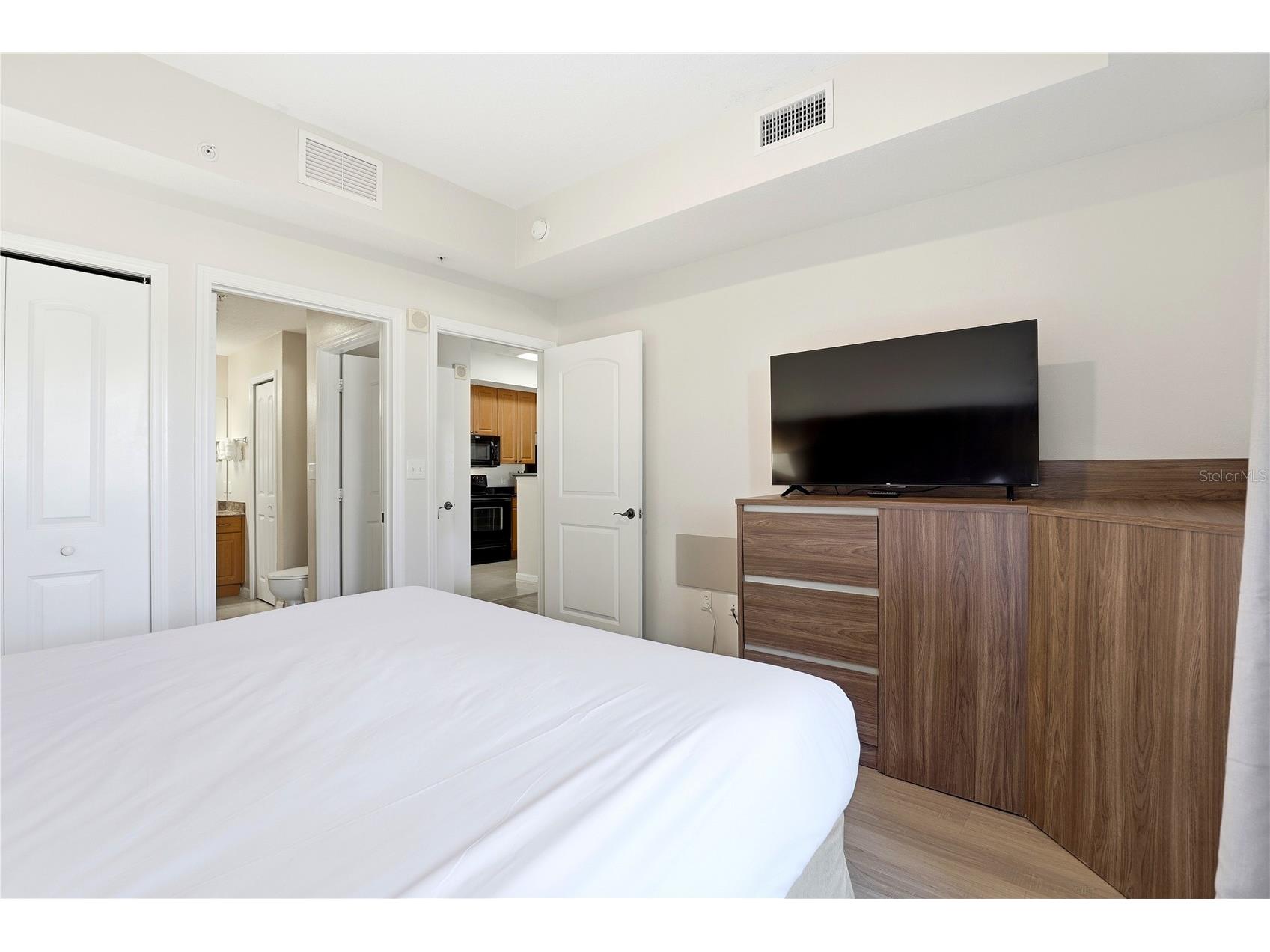 7395 Universal Boulevard #104 Orlando FL 32819 O6378192 image15