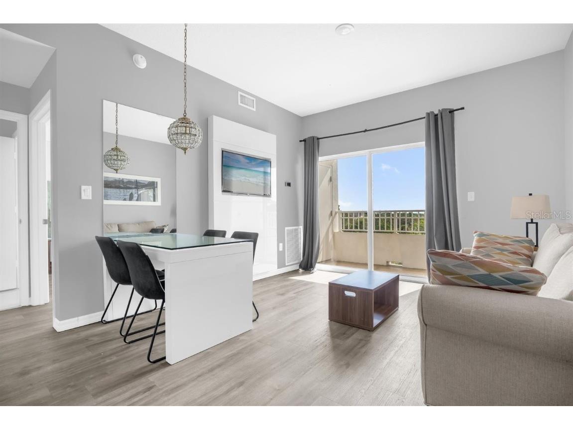 7395 Universal Boulevard #402 Orlando FL 32819 O6336688 image7