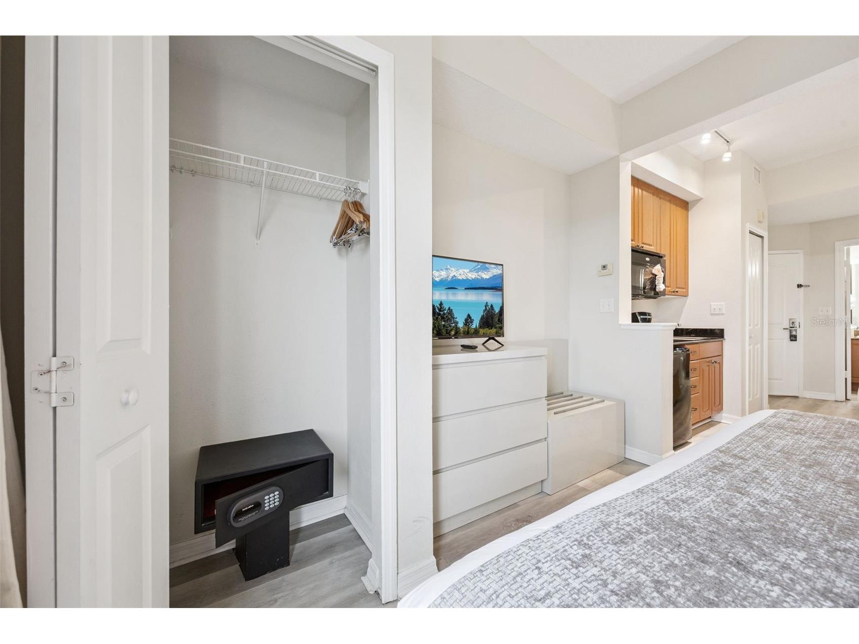 7395 Universal Boulevard #906 Orlando FL 32819 O6345224 image38